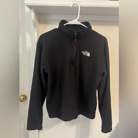 FINAL PRICE Men’s North Face Pullover - Picture 1 of 5